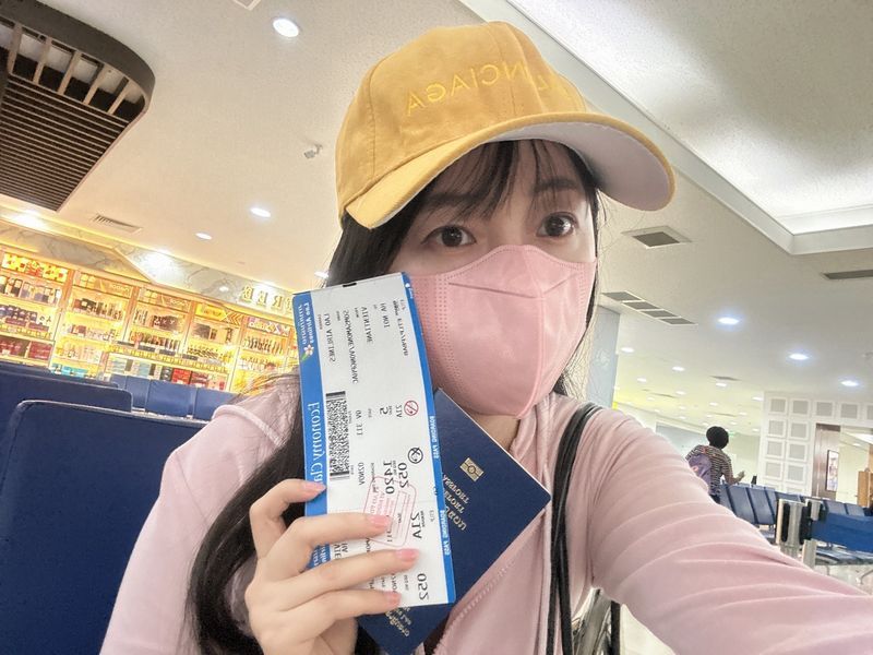 Kla at a temple walkway