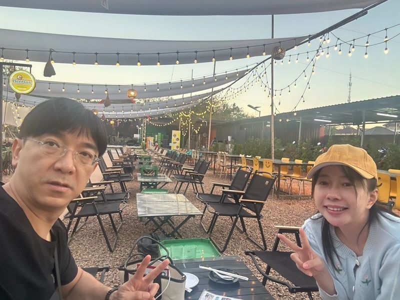 Jinsoo and Kla evening portrait